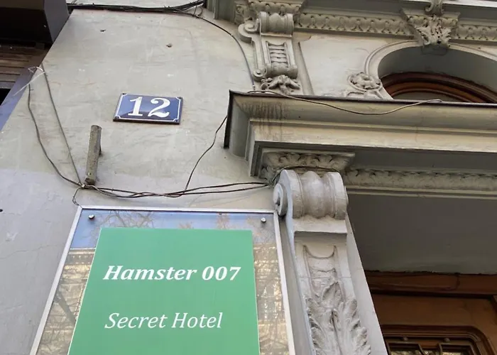 فندق Hamster 007 Secret